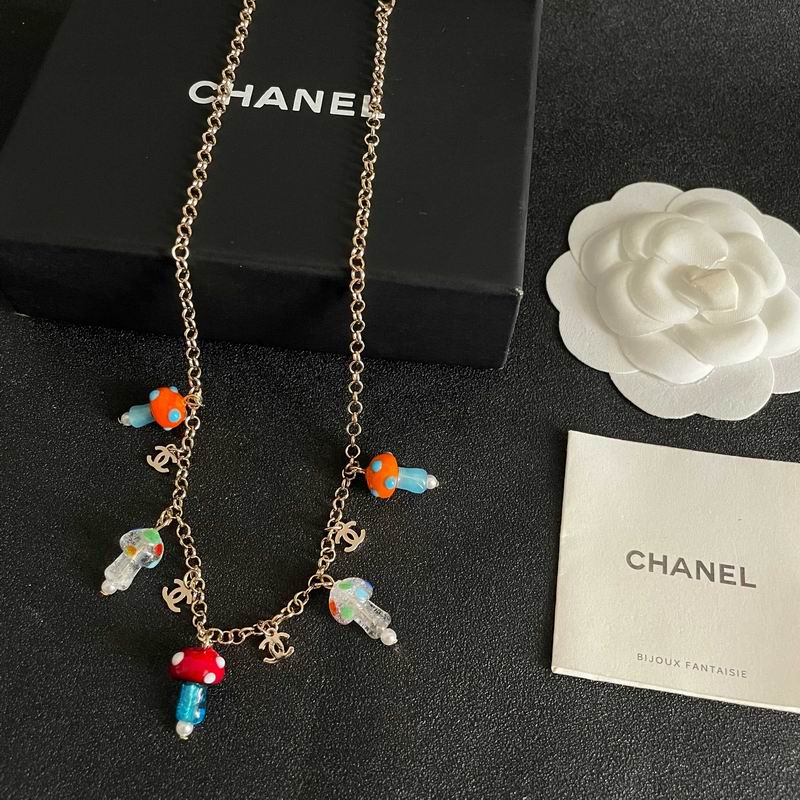 Chanel Necklace 07yxs107